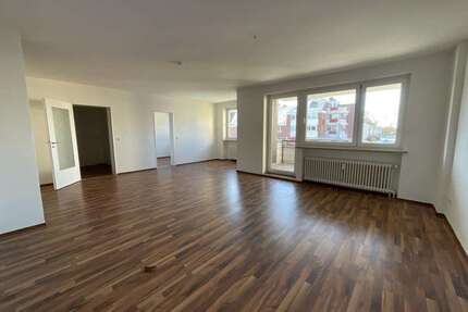 Wohnung zum Mieten in Wilhelmshaven 679,00 € 101.01 m²