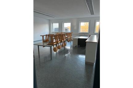 Büroräume, Praxisräume, Lagerräume zu vermieten - Hohenroth