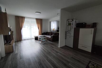 Moderne Wohnung 4 Zimmer, Bad, Gäste-WC, HWR - Kirchheim