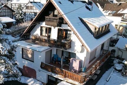 Top helle Wohnung im 1.OG Balkon Garten Stellplatz - Ruppichteroth