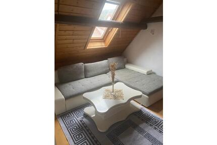 Dachgeschosswohnung, zentral in Höchst im Odenwald zu vermieten