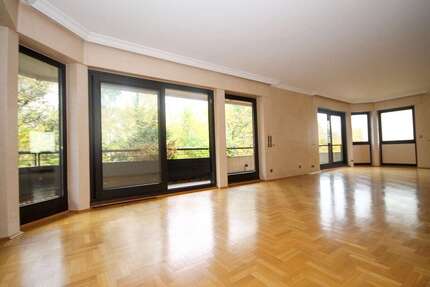 Wohnung zum Mieten in Bonn 1.600,00 € 135 m²