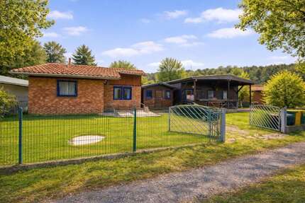 Haus zum Kaufen in Hirzenhain-Merkenfritz 139.000,00 € 80 m²