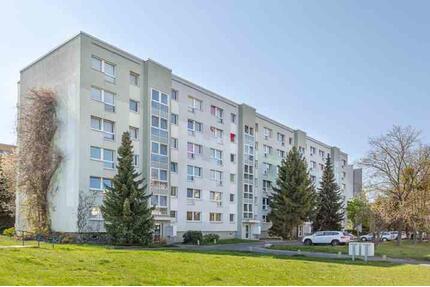 1 Raum-Wohnung mit Balkon - 405,00&nbsp;EUR Kaltmiete, ca.&nbsp; 36,32&nbsp;m&sup2; in Dresden (PLZ: 01169) Cotta