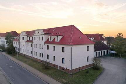 Geräumige 3 Raumwohnung mit extra viel Nutzfläche für Ihre Hobbys - Gröditz