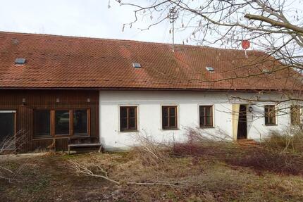 Wohnhaus zu vermieten - 1.500,00&nbsp;EUR Kaltmiete, ca.&nbsp; 300,00&nbsp;m&sup2; in Schrobenhausen (PLZ: 86529)