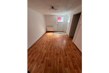 2 Zimmer Wohnung in Teublitz - 640,00&nbsp;EUR Kaltmiete, ca.&nbsp; 40,00&nbsp;m&sup2; in Teublitz (PLZ: 93158)