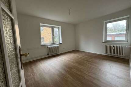 Wohnung zum Mieten in Kiel 937,50 € 60.68 m²