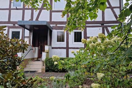 Doppelhaushälfte in Emmerthal Voremberg mit Garten
