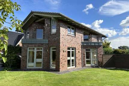 Haus zum Kaufen in Westerstede 480.000,00 € 163 m²