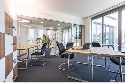 Wiesbaden: Coworking FlexDesk - Keine Mindestlaufzeit, Dachterrasse