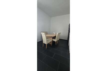 Wohnung zum Mieten in Duisburg 650,00 € 116.18 m²