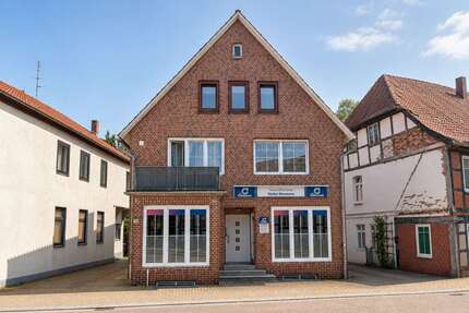 Haus zum Kaufen in Dahlenburg 370.000,00 € 264.11 m²