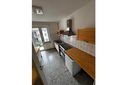 3 ZKB - KL Zentrum - 960€ Warm - 730,00&nbsp;EUR Kaltmiete, ca.&nbsp; 73,00&nbsp;m&sup2; in Kaiserslautern (PLZ: 67655) Betzenberg