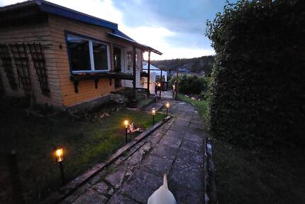 GartenPachtgarten - 1.500,00&nbsp;EUR Kaltmiete, ca.&nbsp; 0,00&nbsp;m&sup2; in Eisenach (PLZ: 99817)