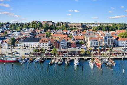 Haus zum Kaufen in Flensburg 1.290.000,00 € 155 m²