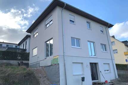 Haus zum Kaufen in Schmitten 749.000,00 € 176 m²