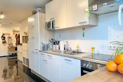 ***103 QM WOHNKOMFORT*** GROSSZÜZIGE 3 ZI. WOHNUNG MIT EINBAUKÜCHE UND BALKON - Fürth Innenstadt