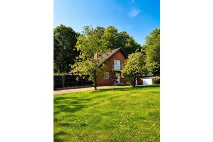 Großzügiges Familienhaus | Sackgassenlage | Südgarten | Vollkell. - Bad Bramstedt