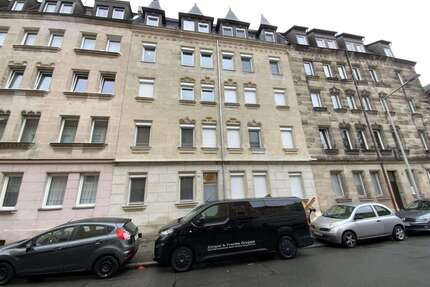 Haus zum Kaufen in Nürnberg 2.400.000,00 € 530 m²