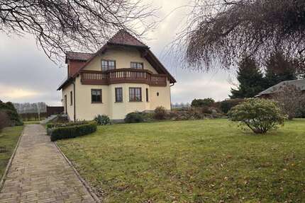 Haus zum Kaufen in Struppen 399.000,00 € 140 m²