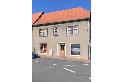 Zum Miete Lade(Imbiss)130 m2 UND 4-Wonungen 110 m2 850 € proStück - Roßleben-Wiehe