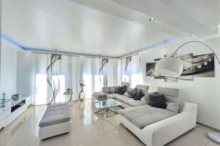 Haus zum Kaufen in Kahl am Main 690.000,00 € 159 m²