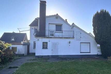 Haus zum Kaufen in Düsseldorf Angermund 499.000,00 € 150 m² - Düsseldorf / Angermund