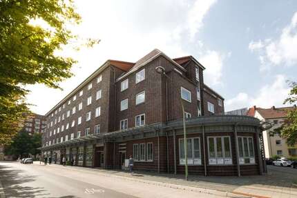 Wohnung zum Mieten in Bremerhaven 450,00 € 64.95 m²