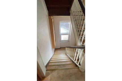4 Zim 100 m² in Altenburg - 510,00&nbsp;EUR Kaltmiete, ca.&nbsp; 100,00&nbsp;m&sup2;&nbsp;Wohnfl&auml;che in Altenburg (PLZ: 04600)