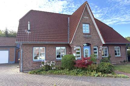 Haus zum Kaufen in Husum 399.000,00 € 194 m²