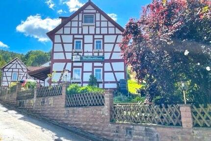Einfamilienhaus, Mehrfamilienhaus, Gaststätte, Pension, Eigenheim - Rudolstadt
