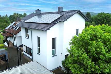 Haus zum Mieten in Hasselroth 1.800,00 € 170 m²