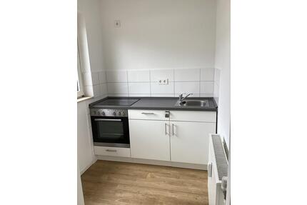 Schöner Wohnen: individuelle 3-Zimmer-Wohnung - Lübeck Kücknitz