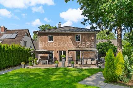 Haus zum Kaufen in Hamburg 1.450.000,00 € 186 m²