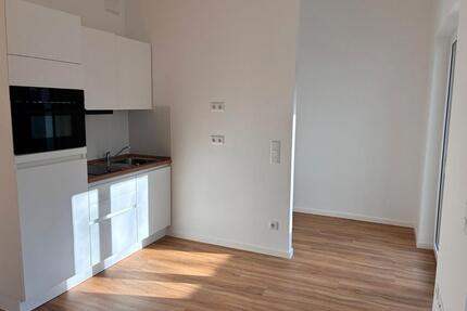 Neubau Erstbezug 1-Zimmer-Wohnung mit Einbauküche und Terrasse im EG - Berlin Treptow-Köpenick