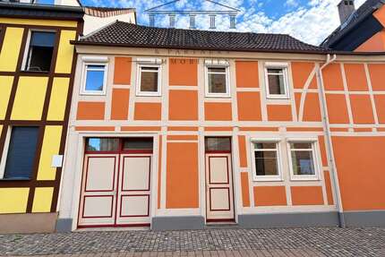Haus zum Mieten in Hameln 1.026,00 € 114 m²