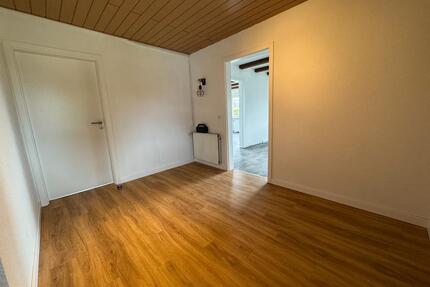 Erdgeschosswohnung in Moordorf zu vermieten - Komplett Warm - Südbrookmerland