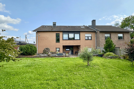 JÄSCHKE - Ihr Platz für Neues – Doppelhaus + Bungalow und großem Grundstück in Traumlage von Breinig - Stolberg (Rheinland) / Breinig