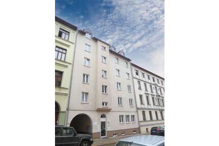 Wohnung zum Kaufen in Halle 140.000,00 € 65.7 m²