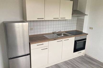 EINBAUKÜCHE INKLUSIVE... - 299,00&nbsp;EUR Kaltmiete, ca.&nbsp; 47,40&nbsp;m&sup2;&nbsp;Wohnfl&auml;che in Dessau-Roßlau (PLZ: 06862)