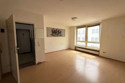 Wohnung zum Mieten in Augsburg 650,00 € 34 m²