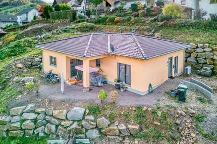 Haus zum Kaufen in Oppenau 460.000,00 € 113.08 m²