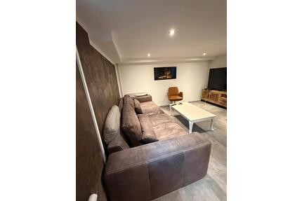 1 WG Zimmer mit eigenem Bad in Kirchheim bei München