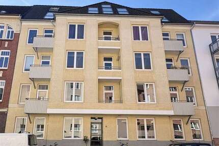 Wohnung zum Kaufen in Kiel 244.000,00 € 50.34 m²