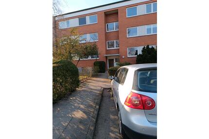 ETW mit grosse Loggia, frisch renoviert, inklusiv Garage . - Reinbek