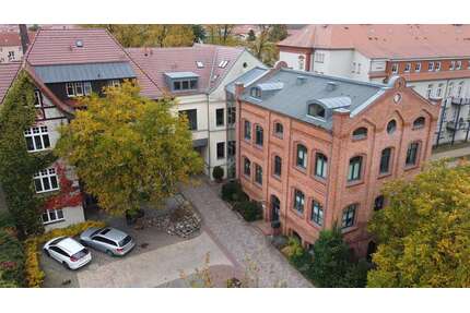 Wohnung zum Mieten in Neustrelitz 1.000,00 € 172 m²