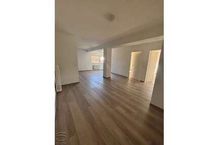 Wohnung zum Mieten in Saarbrücken 780,00 € 90 m²