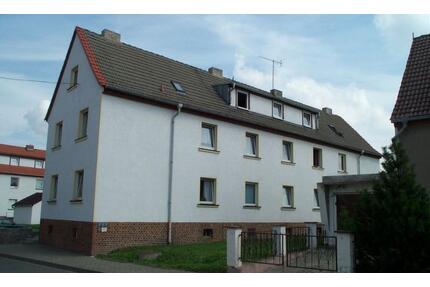 bezugsfertige Single-Whg - 200,00&nbsp;EUR Kaltmiete, ca.&nbsp; 30,02&nbsp;m&sup2; in Güsten (PLZ: 39439)