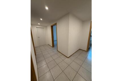 2 ZimmerwohnungPendlerBüro - 650,00&nbsp;EUR Kaltmiete, ca.&nbsp; 48,00&nbsp;m&sup2; in Dischingen (PLZ: 89561)